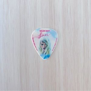 Taylor Swift Guitar Pick limited edition Lover Album
